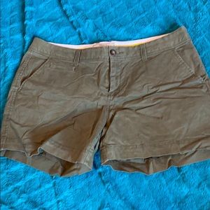 Hunter/olive green shorts
